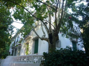  Apartamentos Los Manueles  Толокс